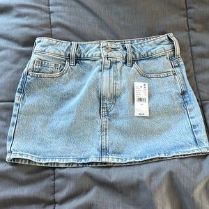 Pacsun jean skirt size 24